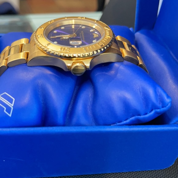 Watch - Picture 4 of 4